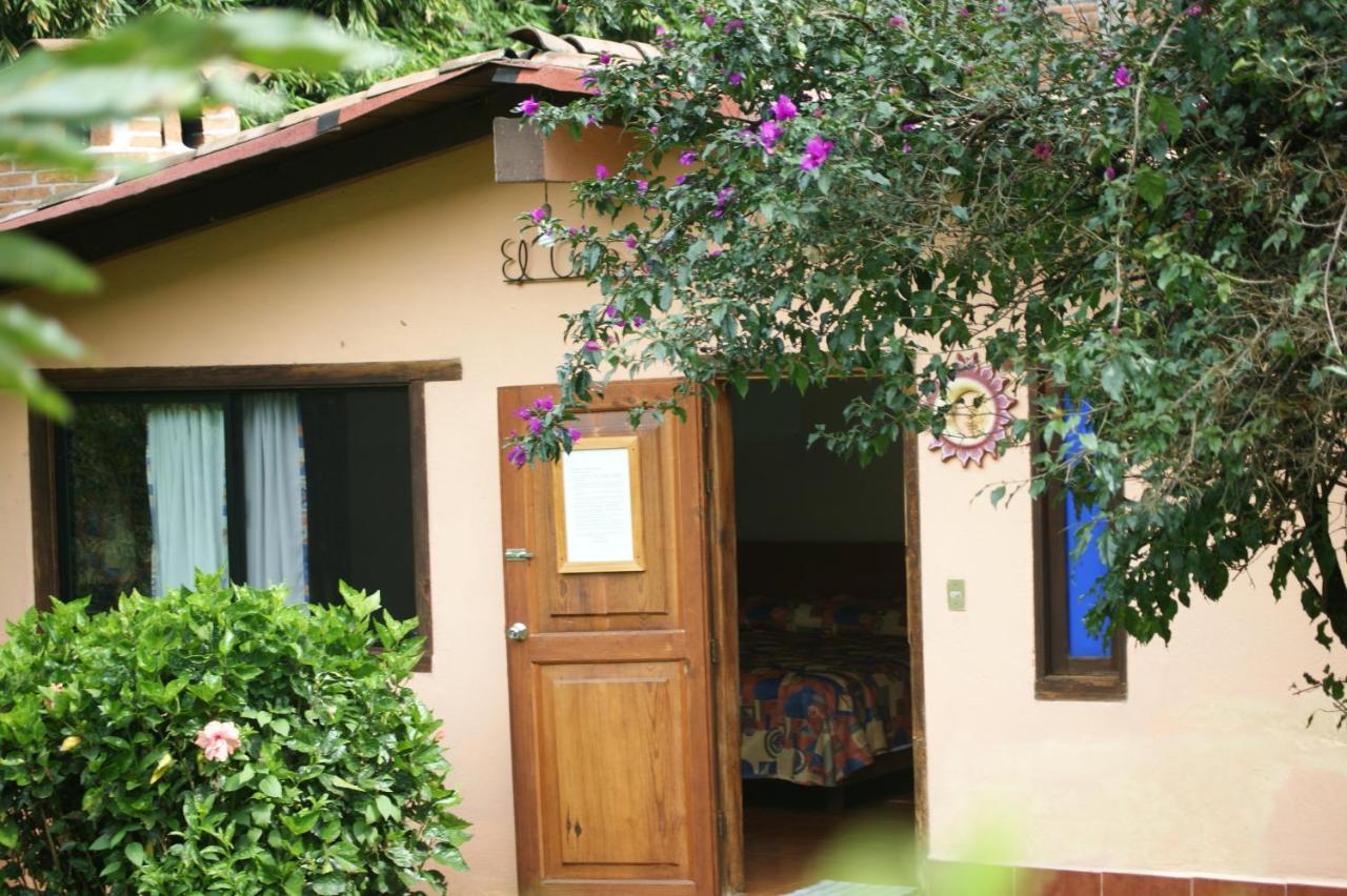 Posada Del Bosque Valle de Bravo Exterior foto