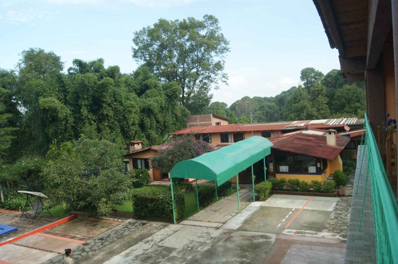 Posada Del Bosque Valle de Bravo Exterior foto